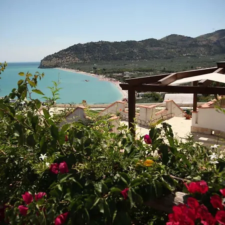 Ξενοδοχείο Charming Al Porto Mattinata