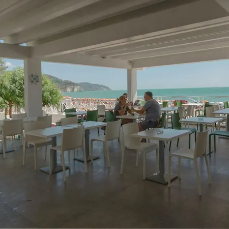 Ξενοδοχείο Charming Al Porto Mattinata