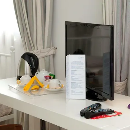 Charming Al Porto Hotel 4*