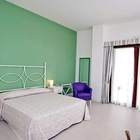 Charming Al Porto 4* Mattinata